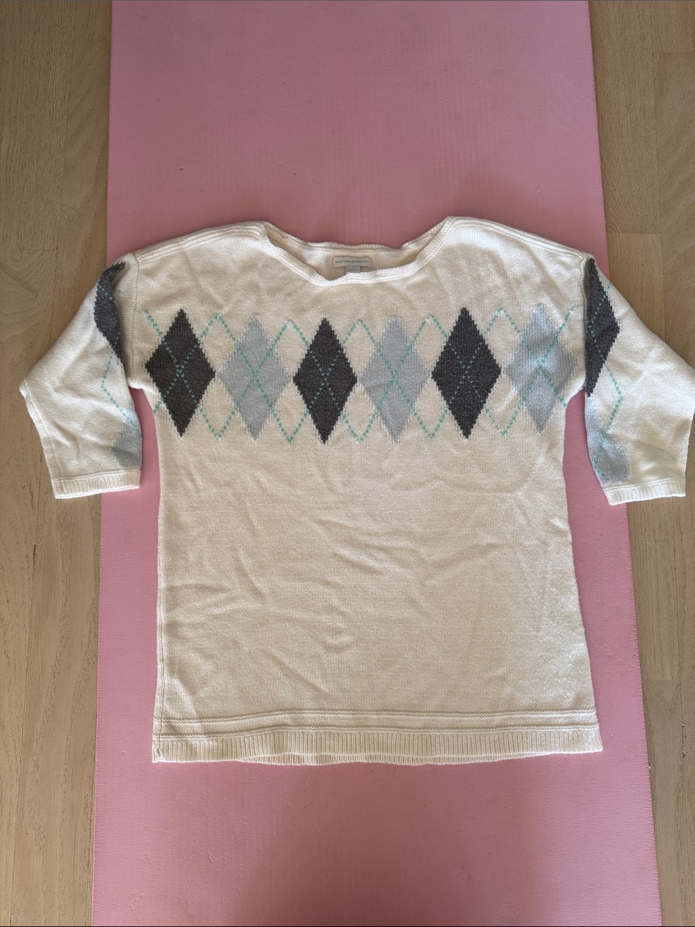 New York & Company Cream Knit Sweater with Gray and Light Blue Argyle pattern